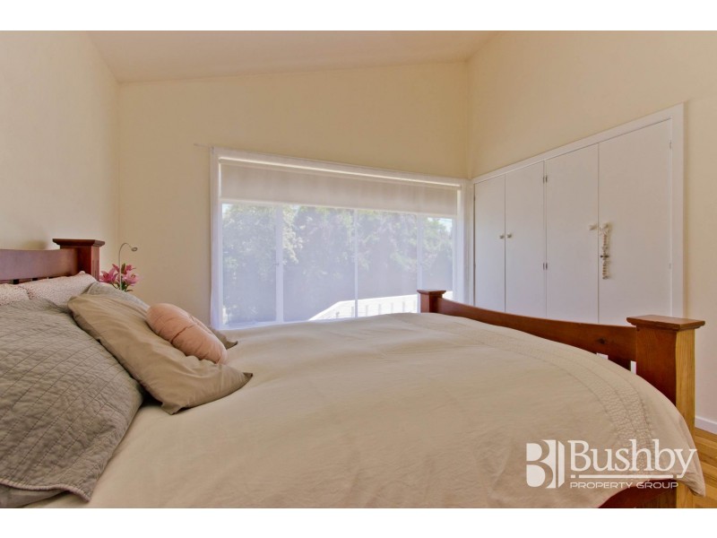 30 Alanvale Road, Newnham TAS 7248