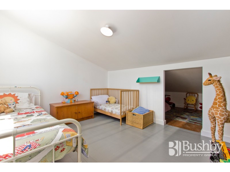 30 Alanvale Road, Newnham TAS 7248