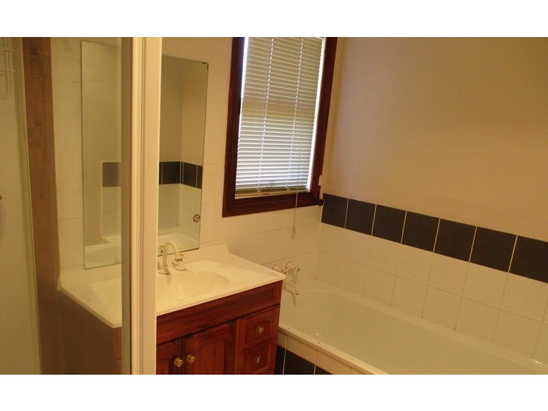 21 Ronneby Road, Newnham TAS 7248