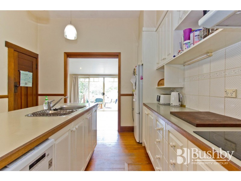 8 Ormley Street, Kings Meadows TAS 7249
