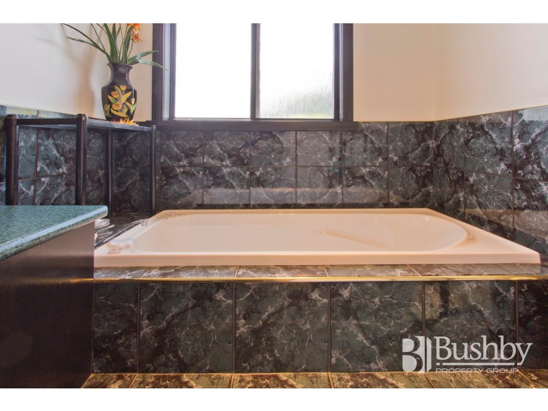 12 Elizabeth Street, Bracknell TAS 7302