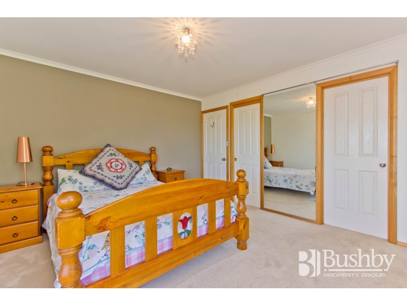 17 Burton Street, Hillwood TAS 7252