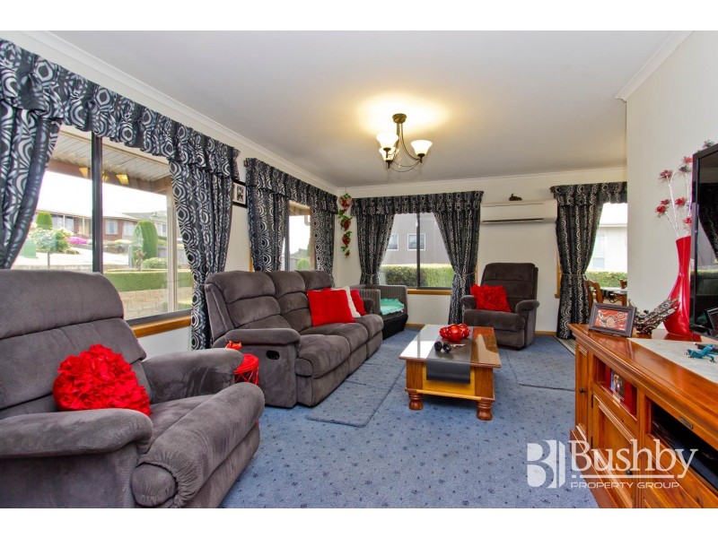 27 Piper Avenue, Youngtown TAS 7249