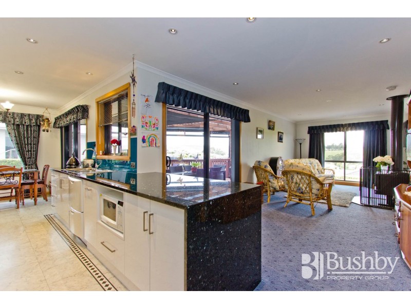 27 Piper Avenue, Youngtown TAS 7249