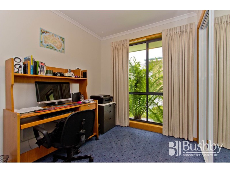 27 Piper Avenue, Youngtown TAS 7249