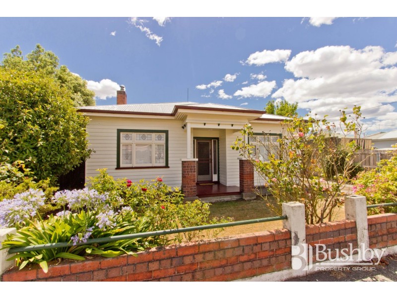 2 Foch Street, Mowbray TAS 7248
