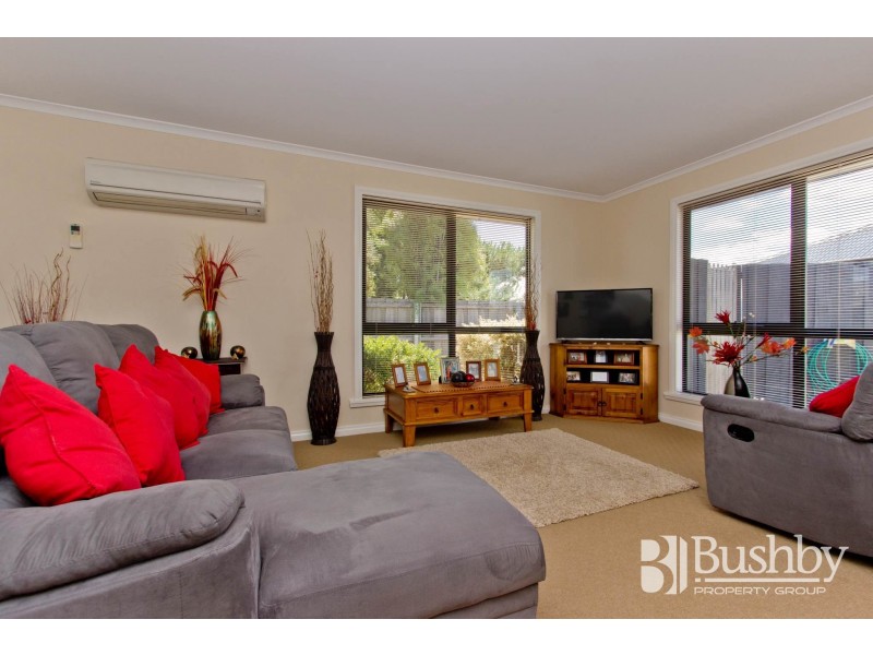 2/11 Cadorna Street, Mowbray TAS 7248