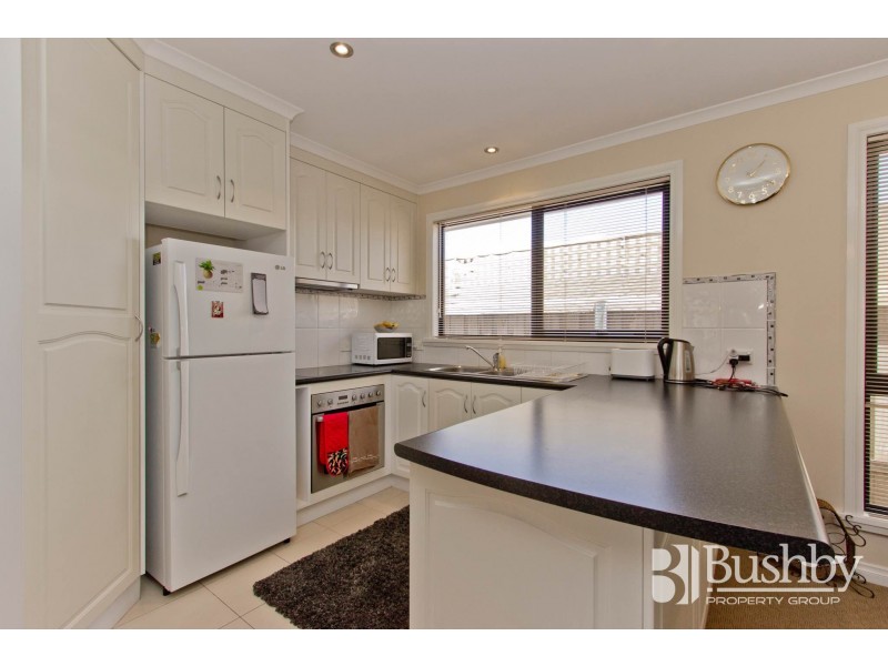 2/11 Cadorna Street, Mowbray TAS 7248