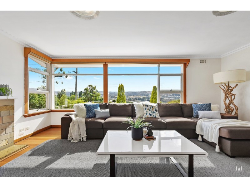 226 Penquite Road, Norwood TAS 7250