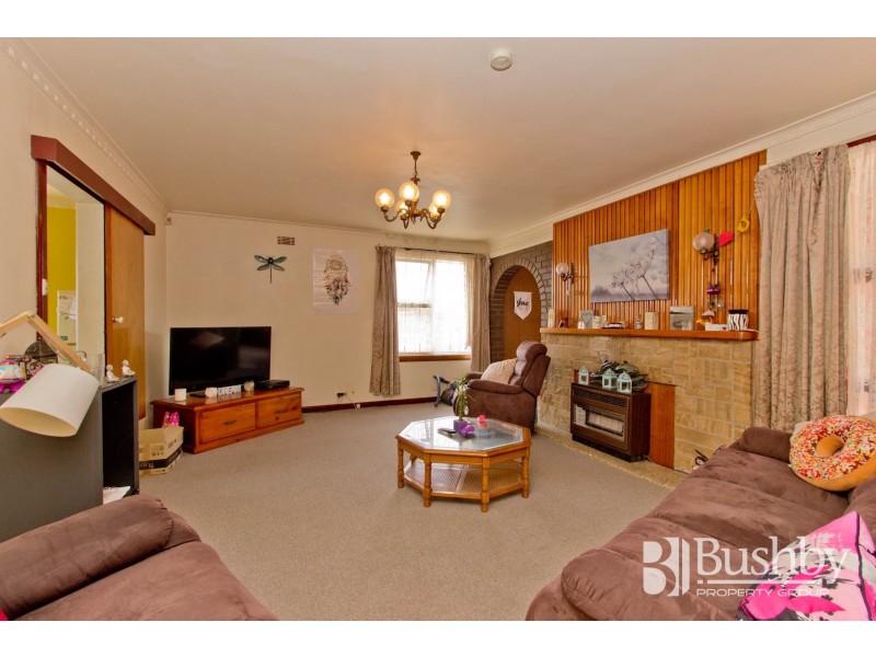 47 Bill Grove, Mowbray TAS 7248