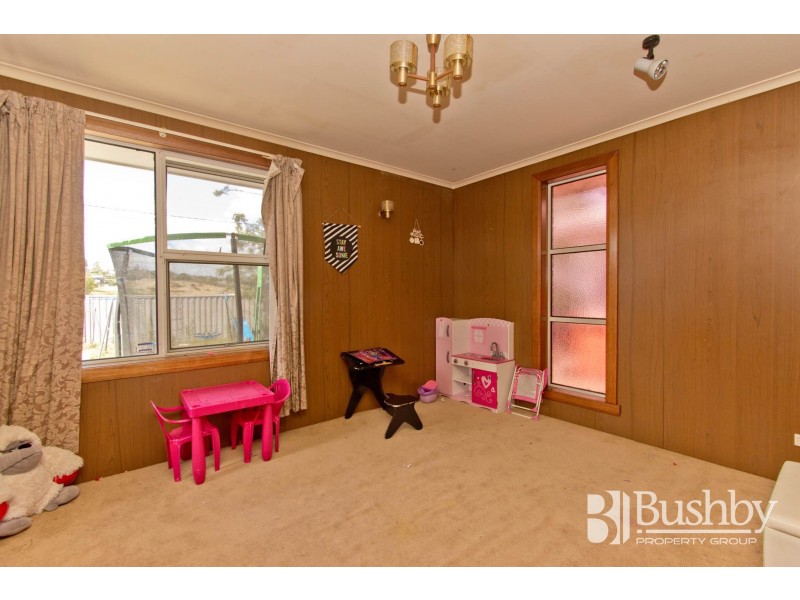 47 Bill Grove, Mowbray TAS 7248