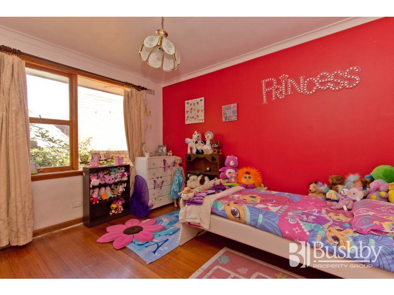 47 Bill Grove, Mowbray TAS 7248