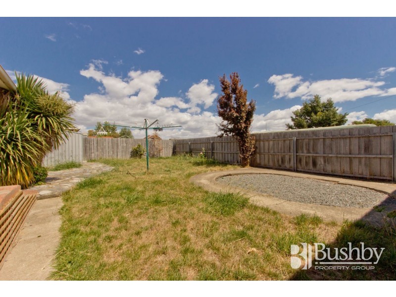 47 Bill Grove, Mowbray TAS 7248