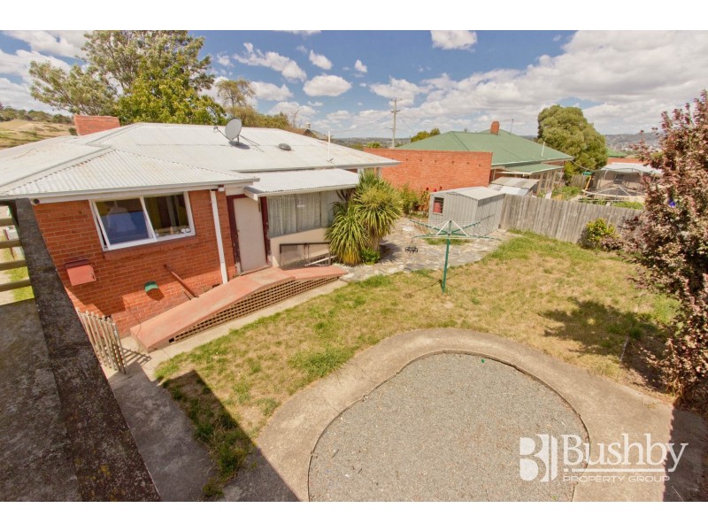 47 Bill Grove, Mowbray TAS 7248