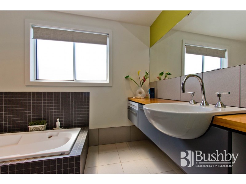 118A Richard Street, Bridport TAS 7262