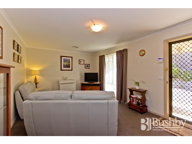 1/28 Beverley Hills Road, Newstead TAS 7250