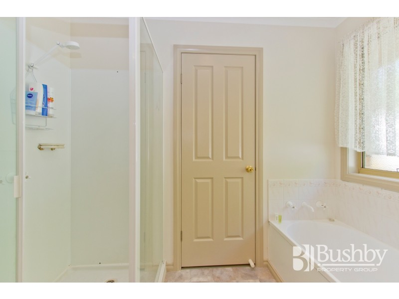 1/28 Beverley Hills Road, Newstead TAS 7250