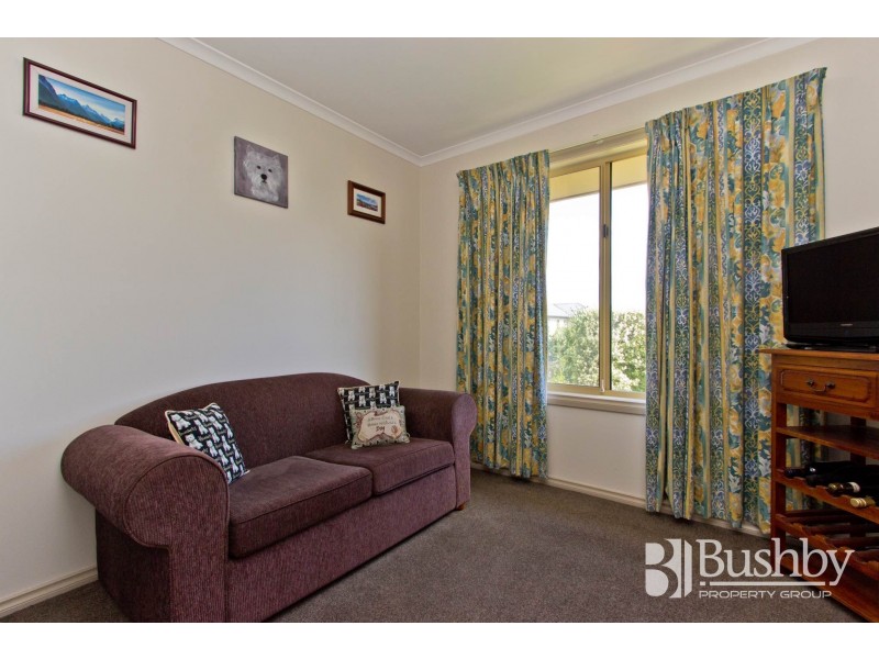 1/28 Beverley Hills Road, Newstead TAS 7250