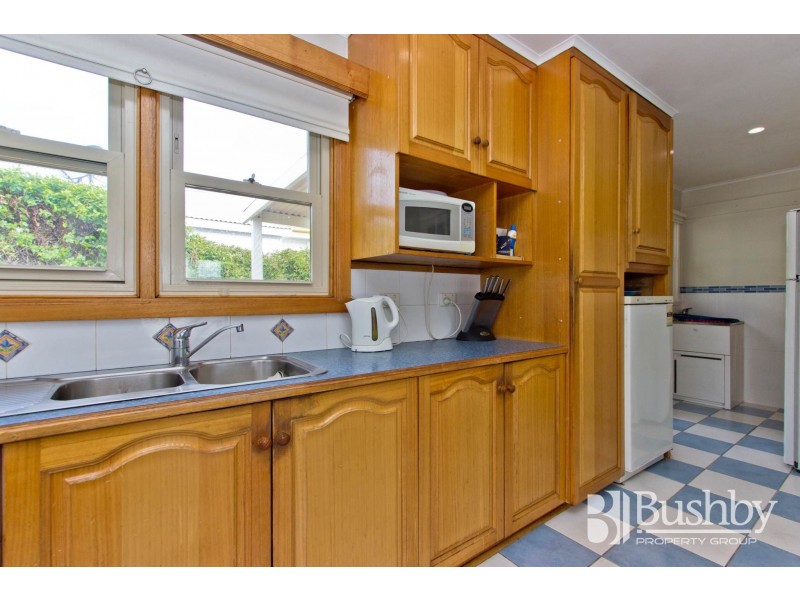 21 Edinburgh Street, Kings Meadows TAS 7249