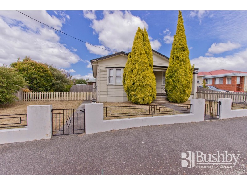1/13 Foch Street, Mowbray TAS 7248