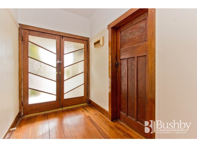 1/13 Foch Street, Mowbray TAS 7248