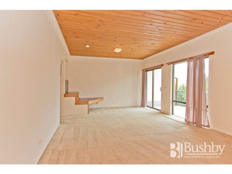 2/69 Salisbury Crescent, West Launceston TAS 7250