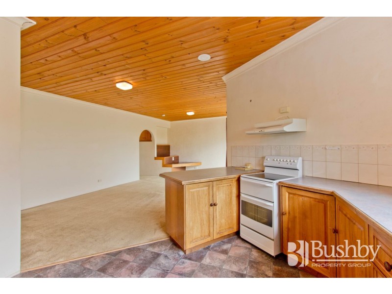 2/69 Salisbury Crescent, West Launceston TAS 7250