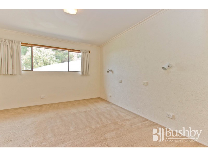 2/69 Salisbury Crescent, West Launceston TAS 7250
