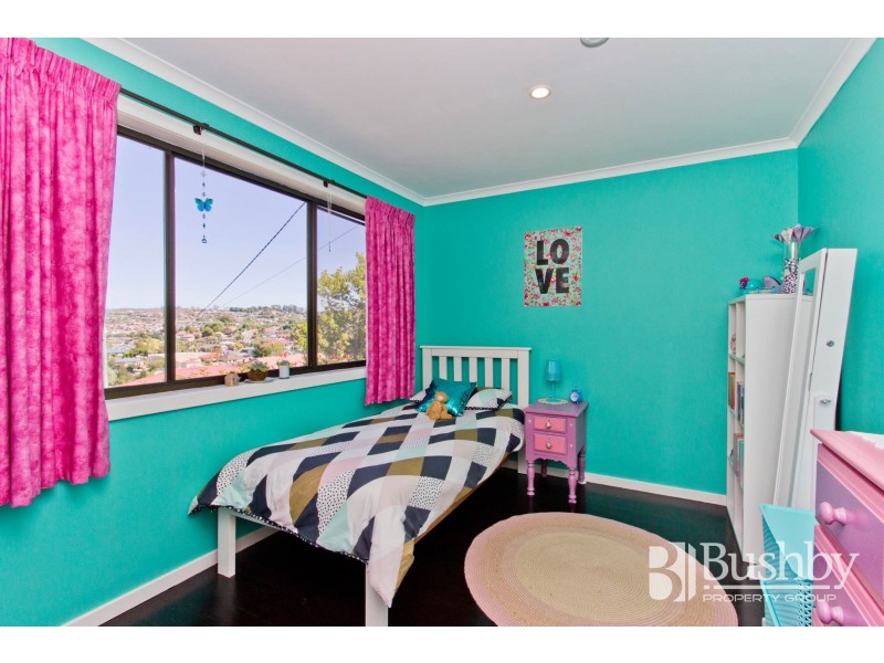 30 Kerran Crescent, South Launceston TAS 7249