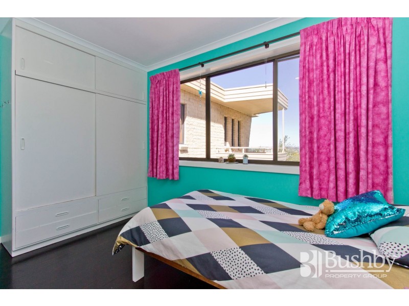 30 Kerran Crescent, South Launceston TAS 7249
