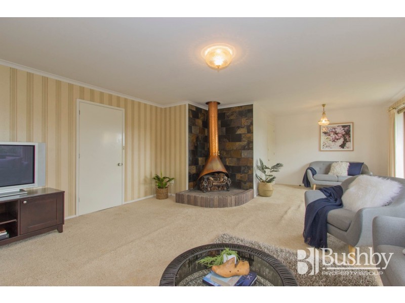 18 Sculthorpe Place, Norwood TAS 7250