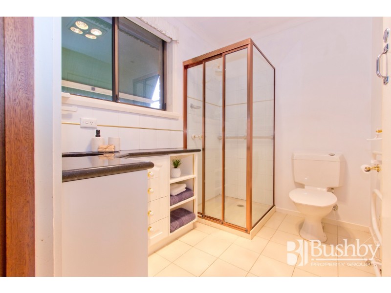 18 Sculthorpe Place, Norwood TAS 7250