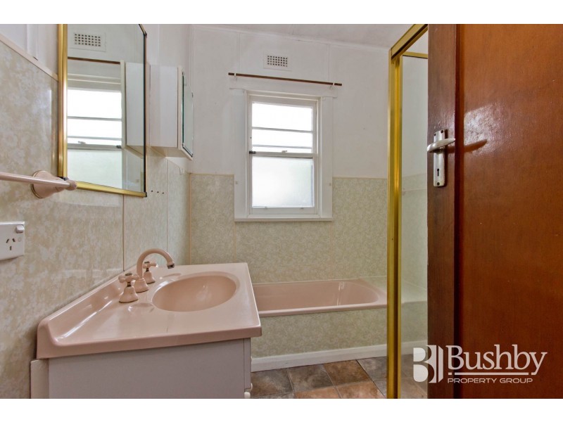 8 Grubb Street, Mowbray TAS 7248