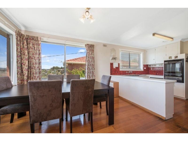 17 Riverside Drive, Riverside TAS 7250