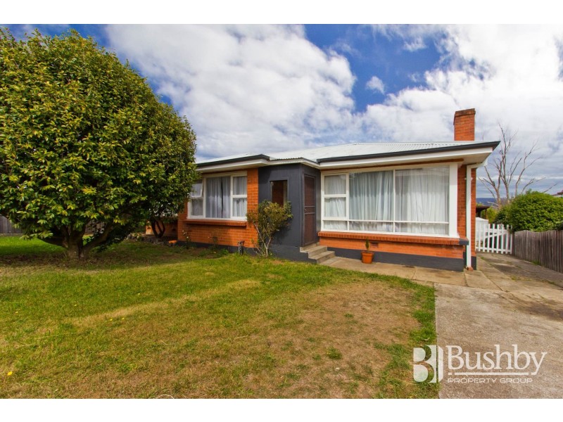5 Procter Street, Newnham TAS 7248