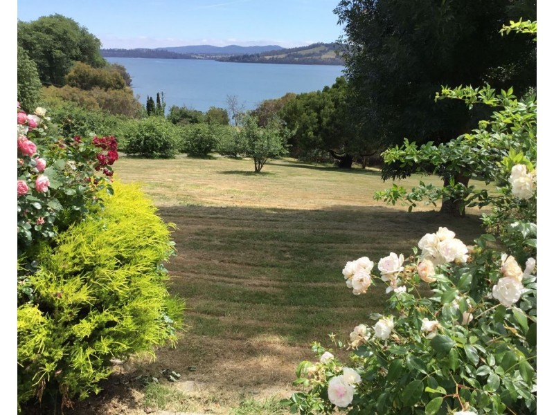 165 Deviot Road, Robigana TAS 7275