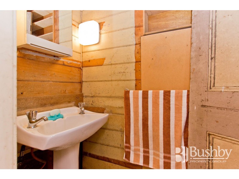 25 West Tamar Road, Trevallyn TAS 7250