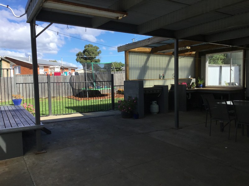 16 Renfern Street, Waverley TAS 7250
