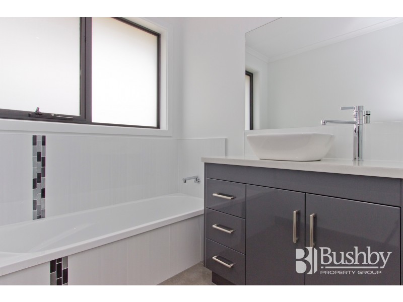 80 Seccombe Street, Perth TAS 7300