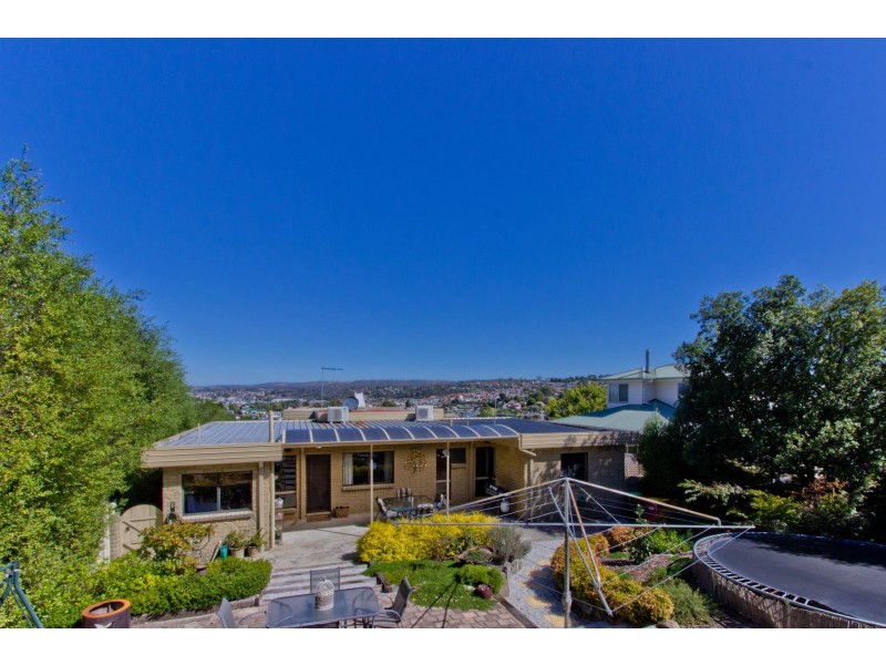30 Kerran Crescent, South Launceston TAS 7249