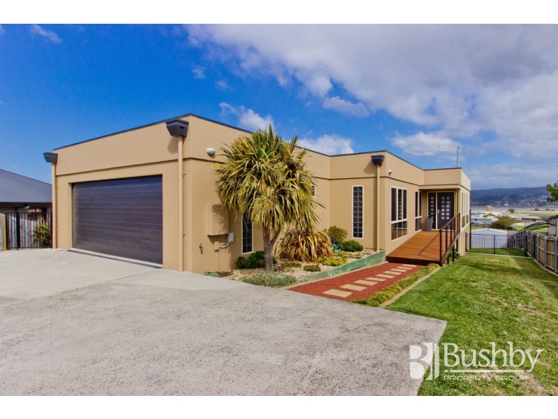 11 Sarinda Close, Newnham TAS 7248