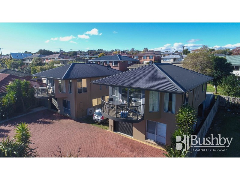 1 & 2/15 Rothesay Close, Newnham TAS 7248
