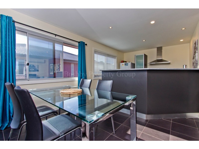 1 & 2/15 Rothesay Close, Newnham TAS 7248
