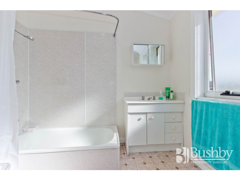 15 Eddington Crescent, Invermay TAS 7248