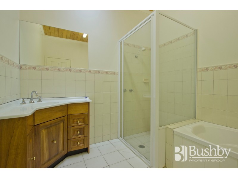 27 Nichols Street, Kings Meadows TAS 7249