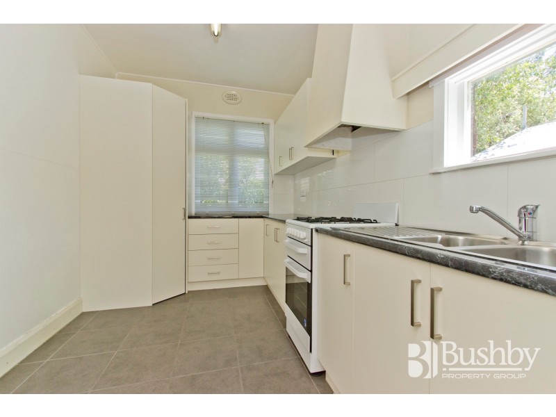 2 Foch Street, Mowbray TAS 7248
