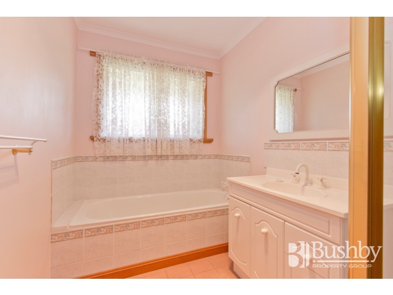 14 Deviation Crescent, Prospect TAS 7250