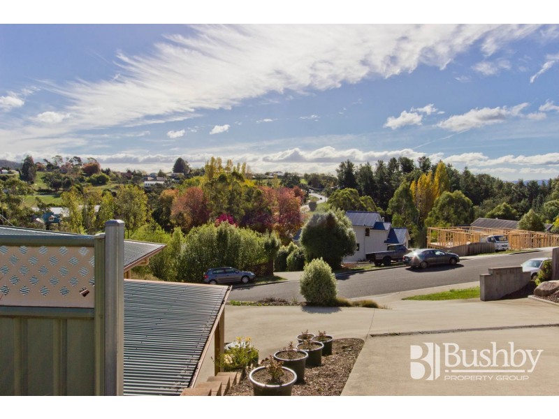 2/45-47 Allison Avenue, Riverside TAS 7250