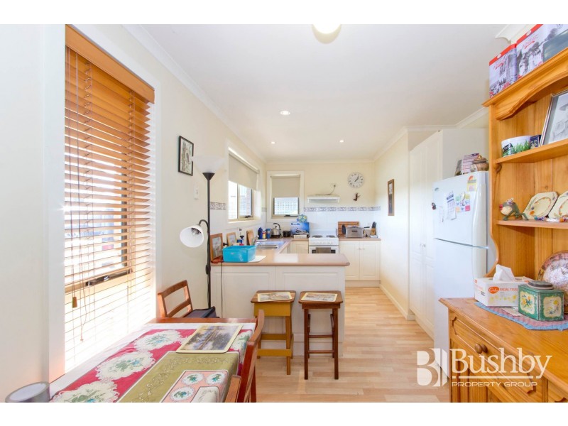2/45-47 Allison Avenue, Riverside TAS 7250