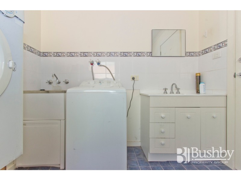 2/45-47 Allison Avenue, Riverside TAS 7250